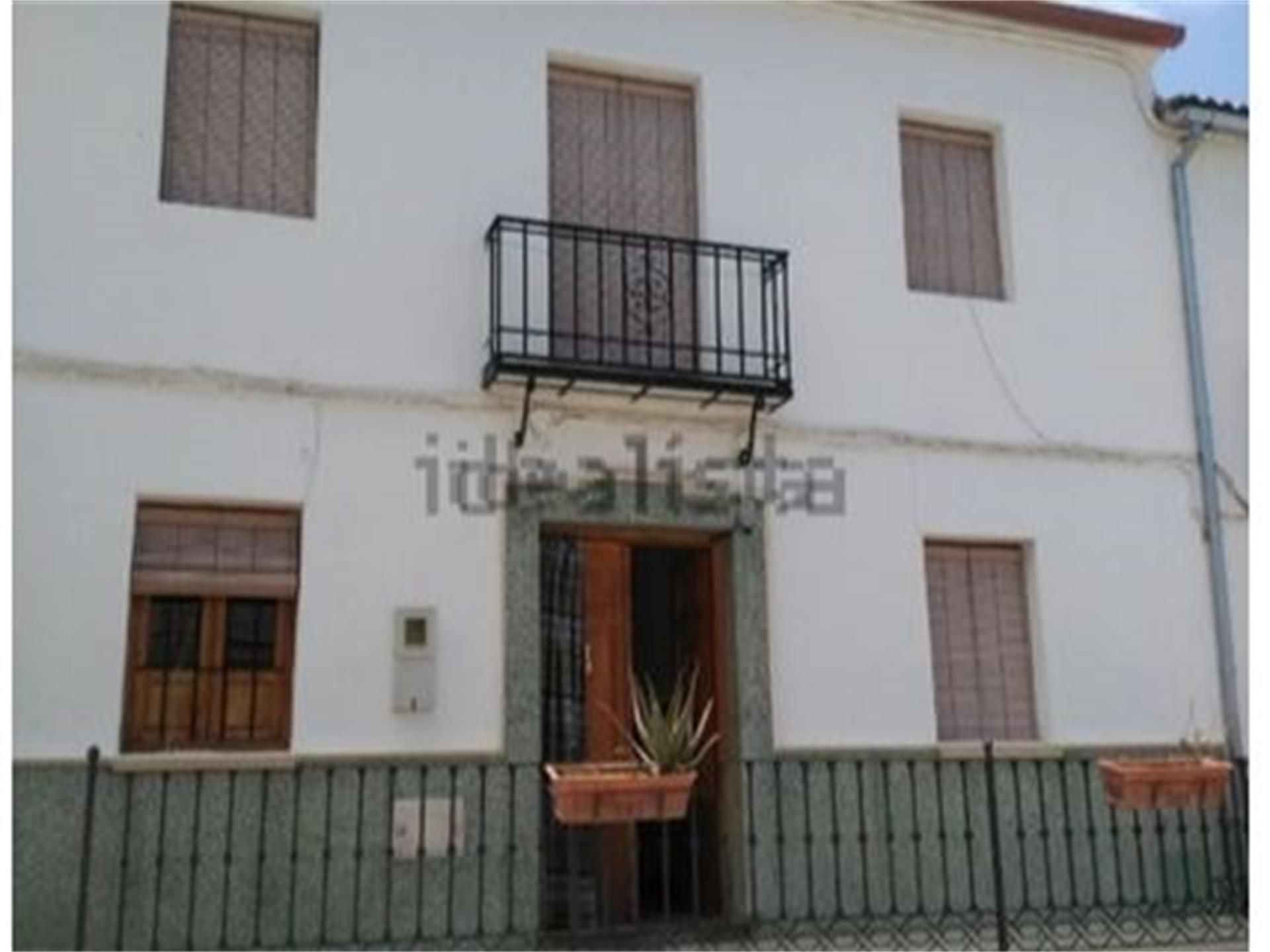 Exterior view of House or chalet for sale in Cuevas Bajas  with Heating, Private garden and Parquet flooring