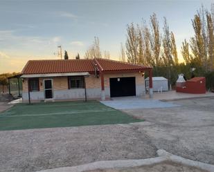 Exterior view of Country house for sale in San Martín de Montalbán  with Heating, Private garden and Storage room