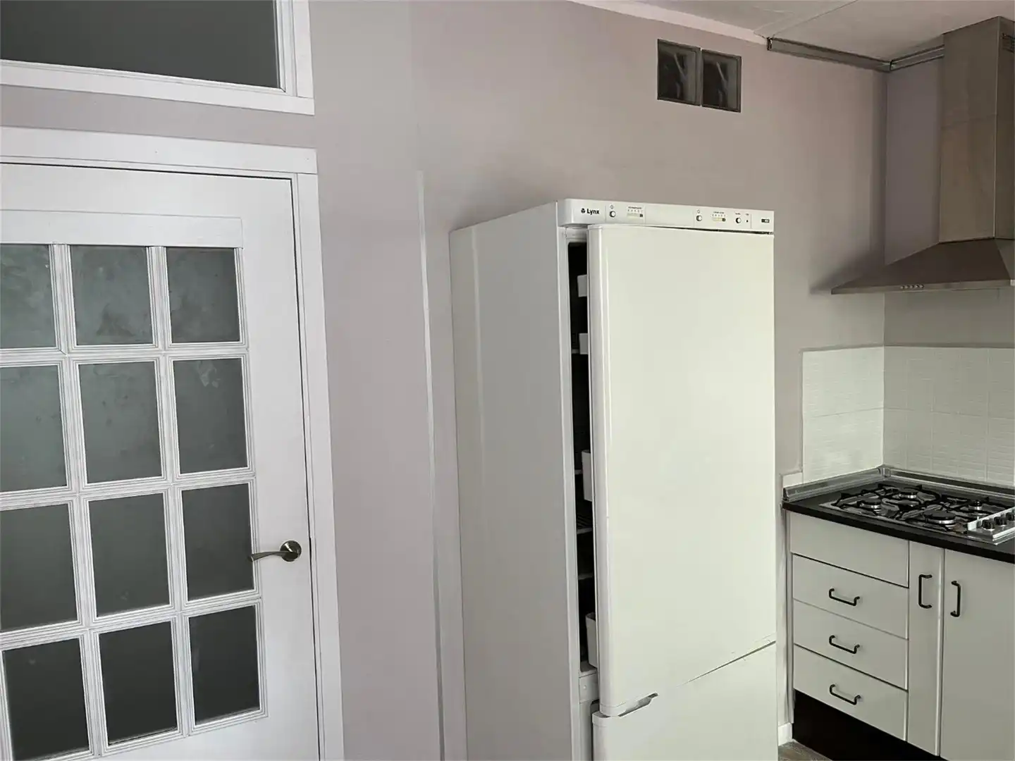 Cocina de Piso en venta en Fuentes de León con Terraza, Amueblado y Balcón