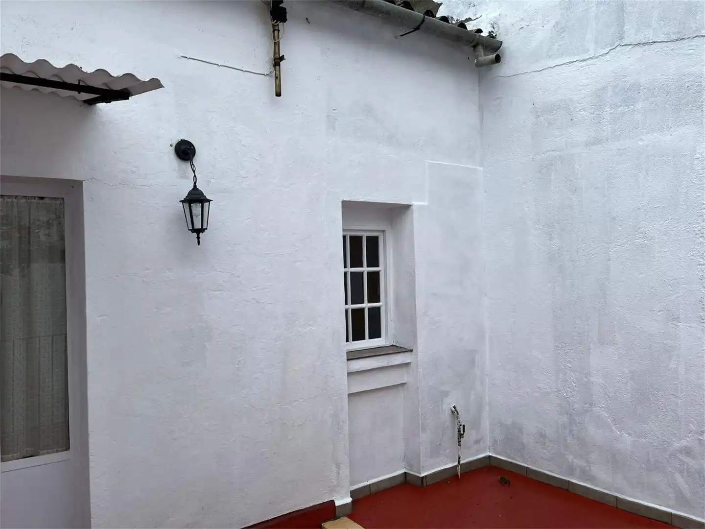Vista exterior de Piso en venta en Fuentes de León con Terraza, Amueblado y Balcón
