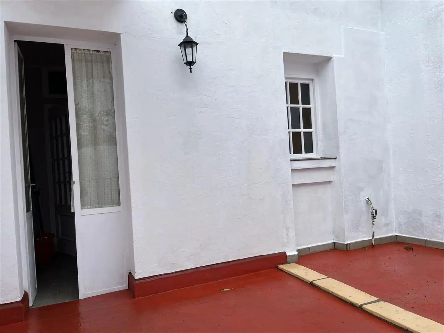 Vista exterior de Piso en venta en Fuentes de León con Terraza, Amueblado y Balcón