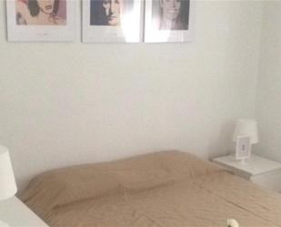 Bedroom of Flat for sale in  Sevilla Capital  with Air Conditioner