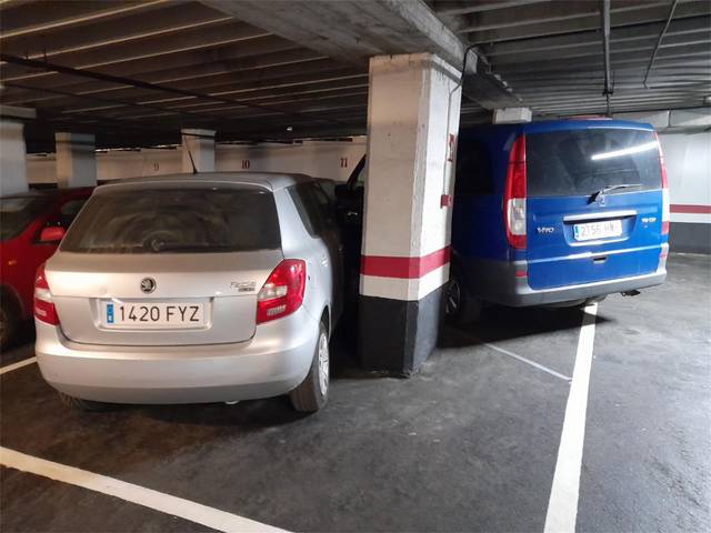 Garaje en Venta en Calle Villarías en Plaza Circular