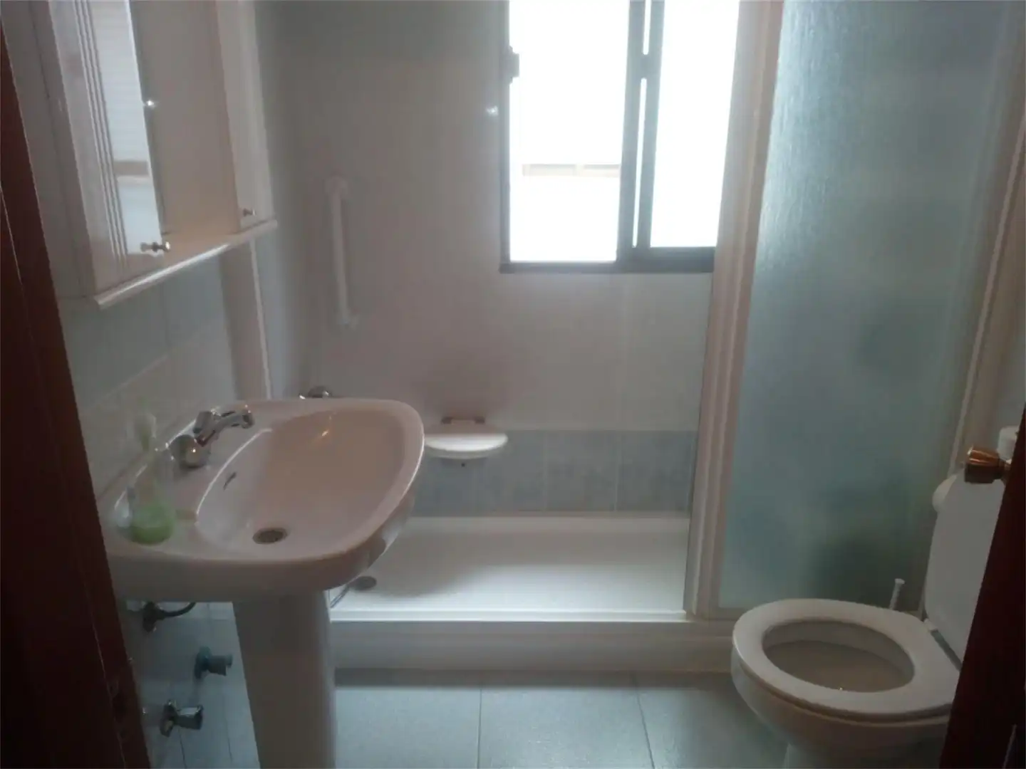Piso en venta en Calle San Martín, Arjona Baño de Piso en venta en Arjona con Aire acondicionado, Calefacción y Terraza