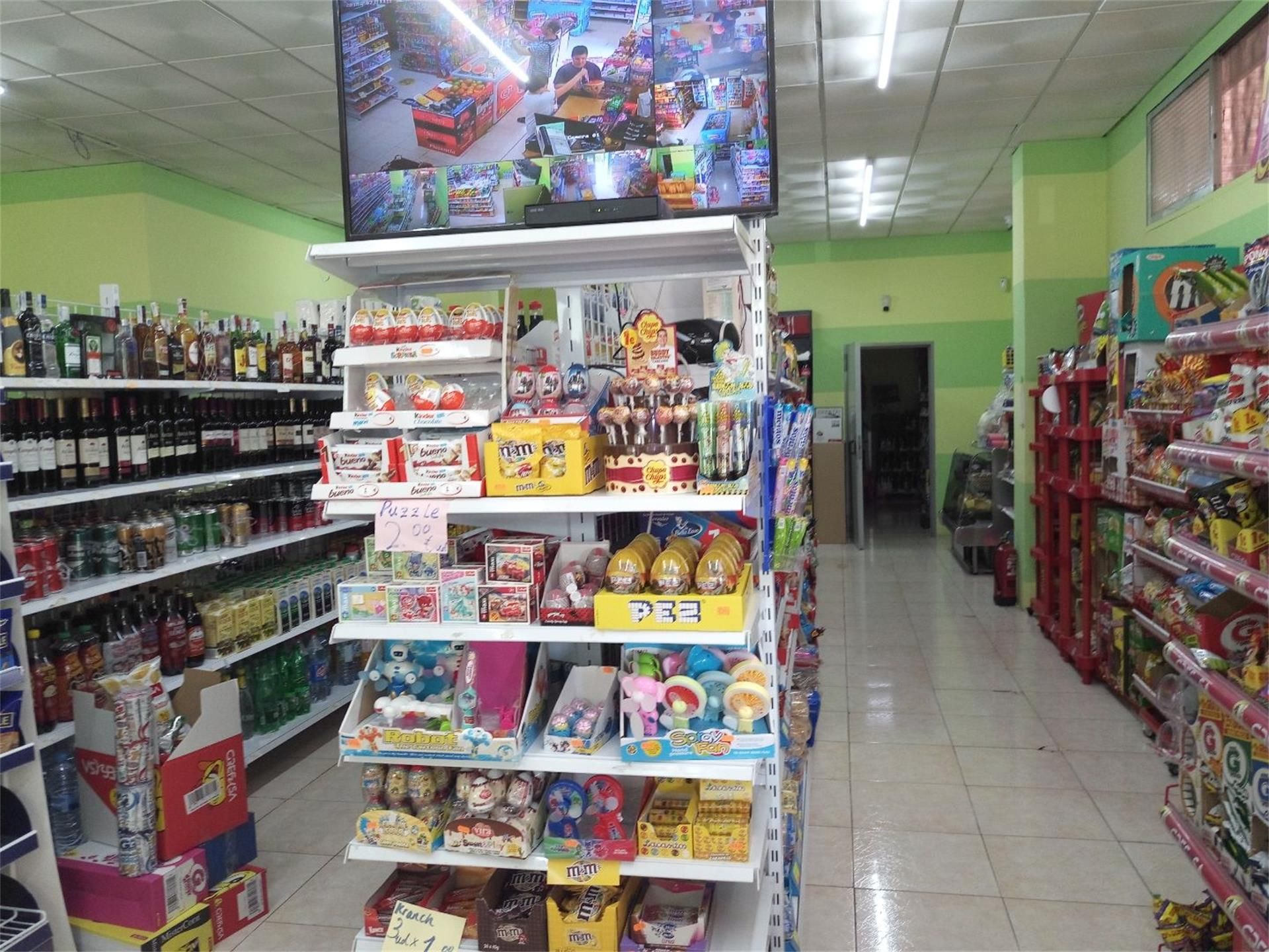 Local en venta en Parla con Aire acondicionado