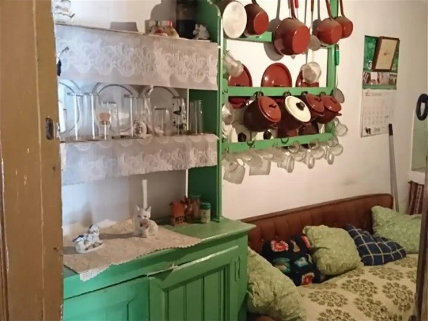Casa adosada en venta en Calle la Fuente, 18, Bermellar Cocina de Casa adosada en venta en Bermellar con Amueblado
