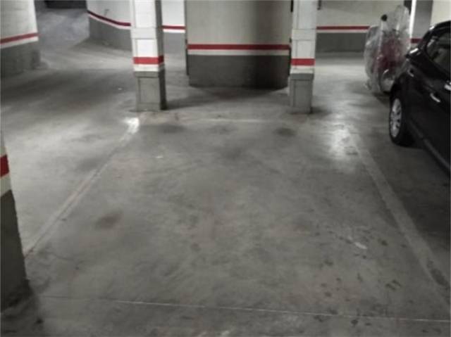 Garaje en Alquiler en Calle Nuestra Señora de Sonsoles en Sur