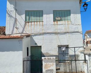 Exterior view of Single-family semi-detached for sale in Casas de Millán  with Storage room and Furnished