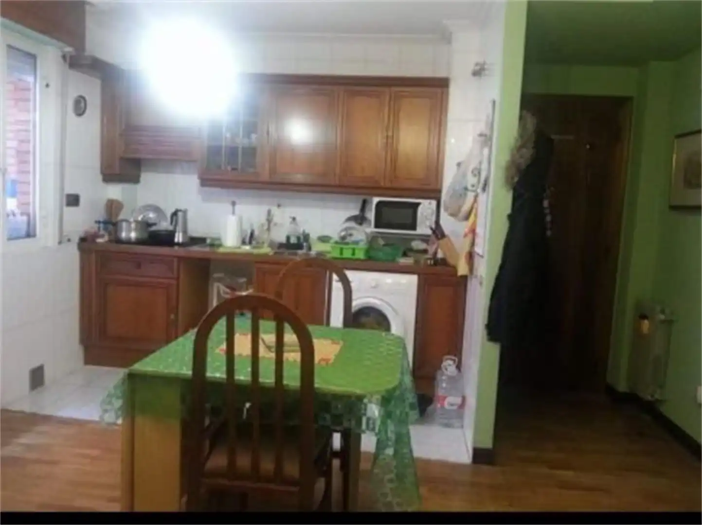 Piso en venta en Calle Páramo, El Ejido - Santa Ana Cocina de Piso en venta en León Capital con Calefacción, Parquet y Terraza