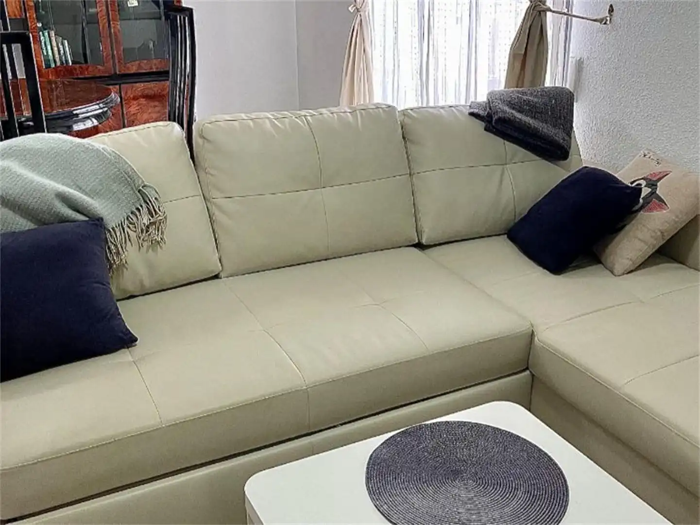 Flat for rent in Calle Molivent, Las Viñas Living room of Flat for rent in Guardamar del Segura with Air Conditioner, Furnished and Balcony