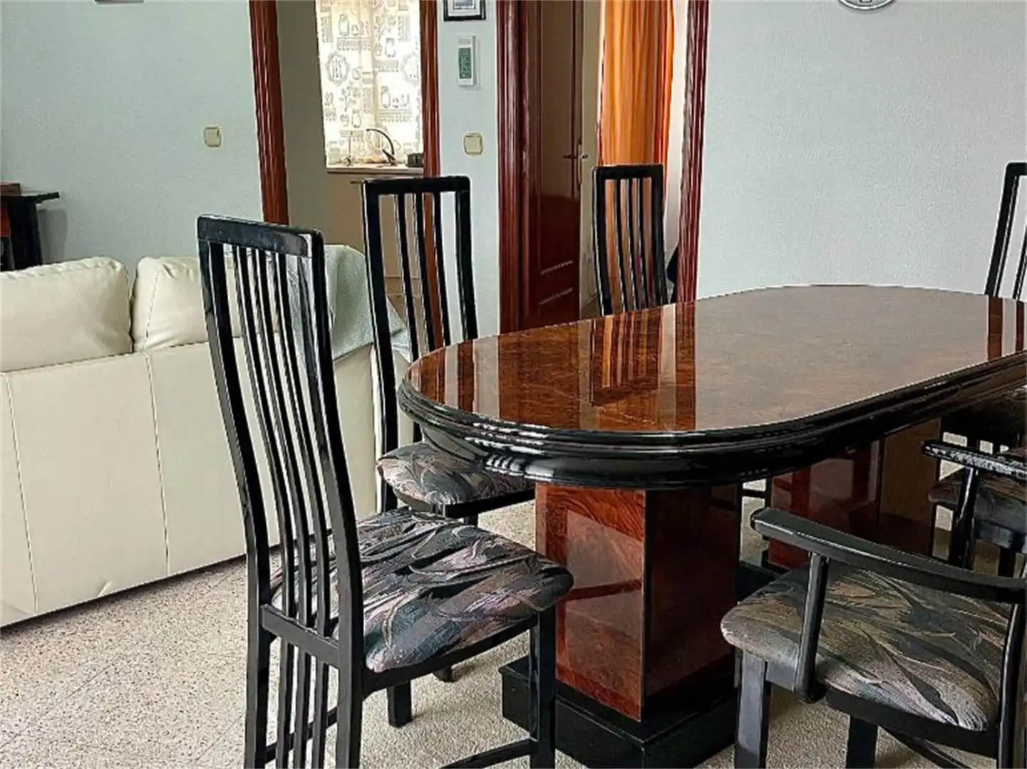 Flat for rent in Calle Molivent, Las Viñas Dining room of Flat for rent in Guardamar del Segura with Air Conditioner, Furnished and Balcony