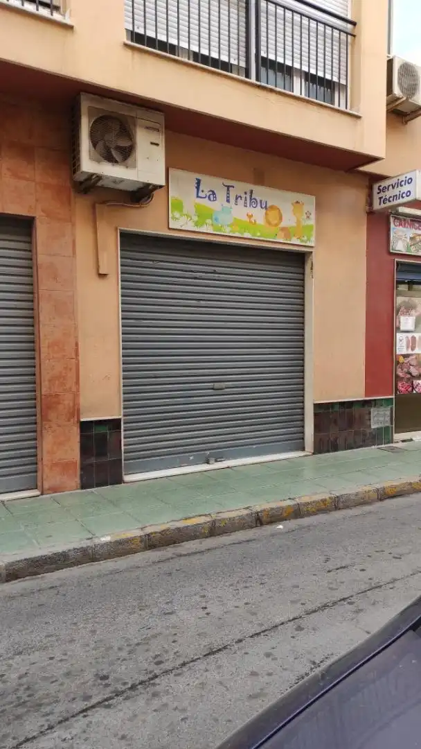 Local en venta en Almería con Aire acondicionado y Calefacción