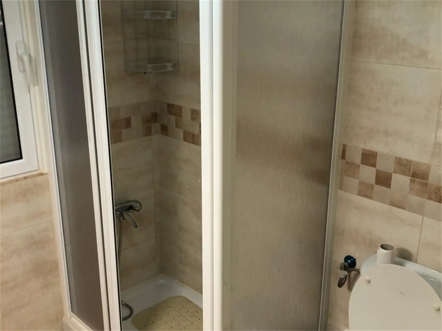 Piso en venta en Carretera de la Estación, Albox Baño de Piso en venta en Albox