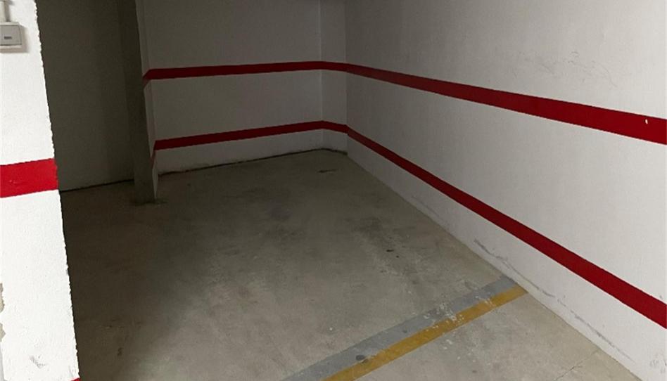 Photo 1 of Garage to rent in Calle San Antonio, El Pino - Bajo de Guía, Cádiz