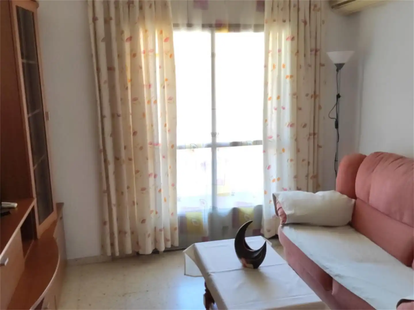 Piso de alquiler en Avenida Eugenio Hermoso, Oeste Habitación de Piso de alquiler en Mérida con Terraza y Balcón