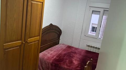 Foto 2 de Pis per a compartir a Vía Ramón Pignatelli, 3, Pinares de Venecia, Zaragoza