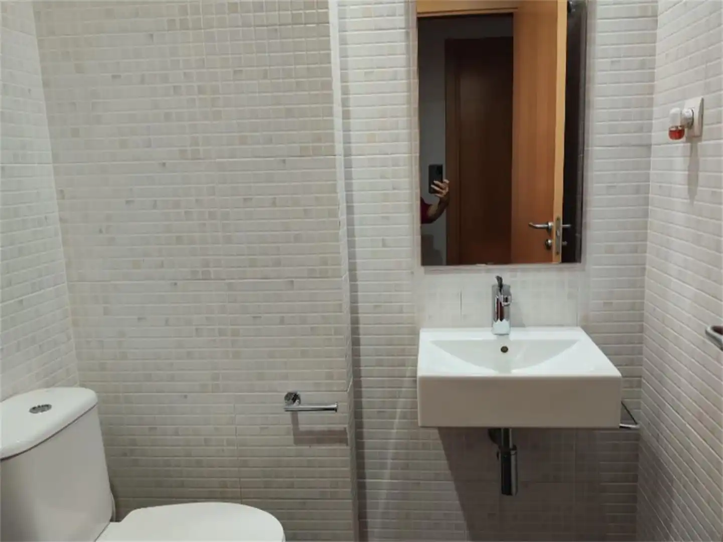 Wohnung zum Verkauf in Avinguda de Madrid, Torre-Sana Badezimmer von Wohnung zum Verkauf in Terrassa mit Klimaanlage und Balkon
