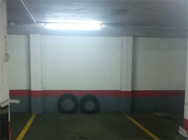 Garaje en Alquiler en Avenida de la Ciudad de Barcelona, 114 en Pacífico
