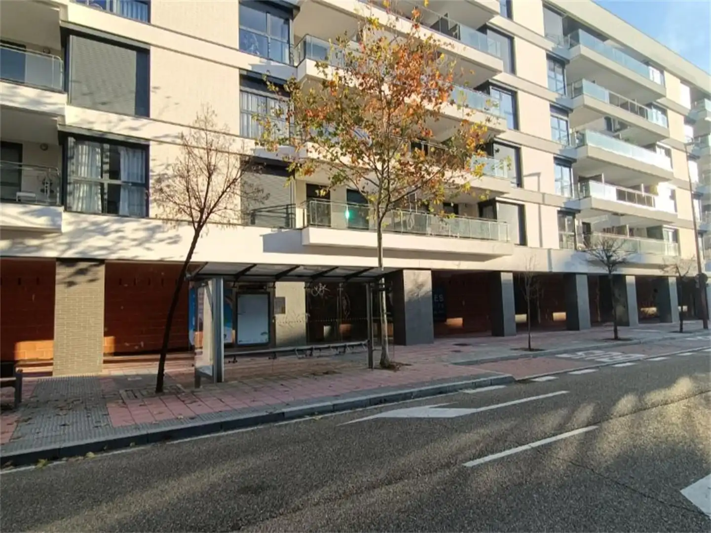 Vista exterior de Local de lloguer en Valladolid