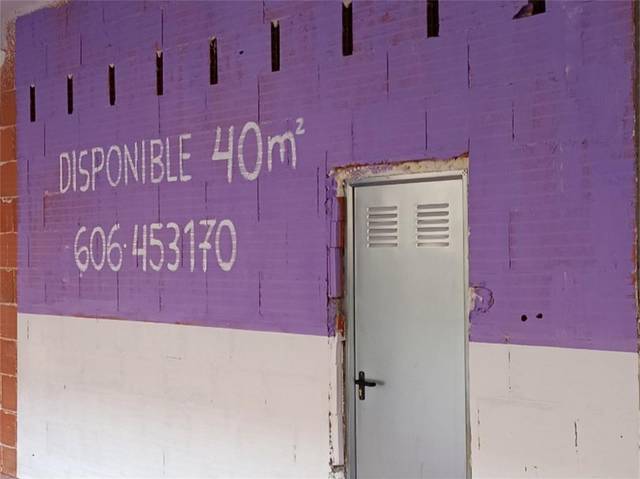 Local comercial en Alquiler en Calle Monasterio Santo Domingo de Silos, 11 en Villa de Prado