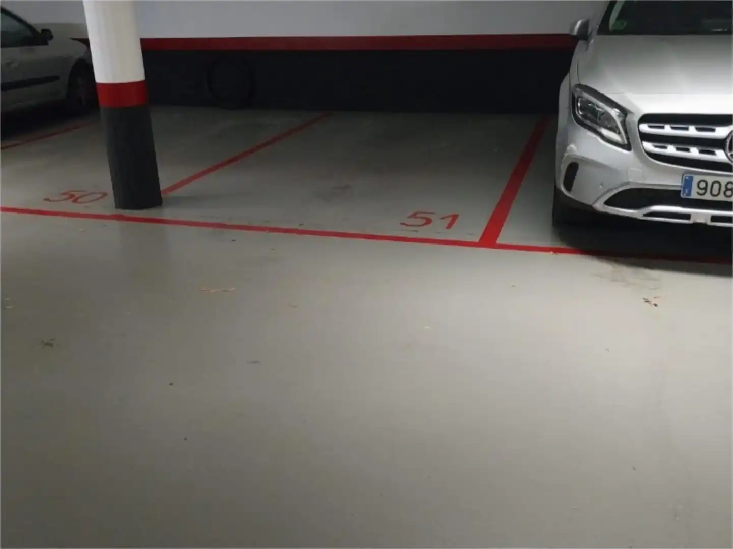 Parking of Garage for rent in  Pamplona / Iruña