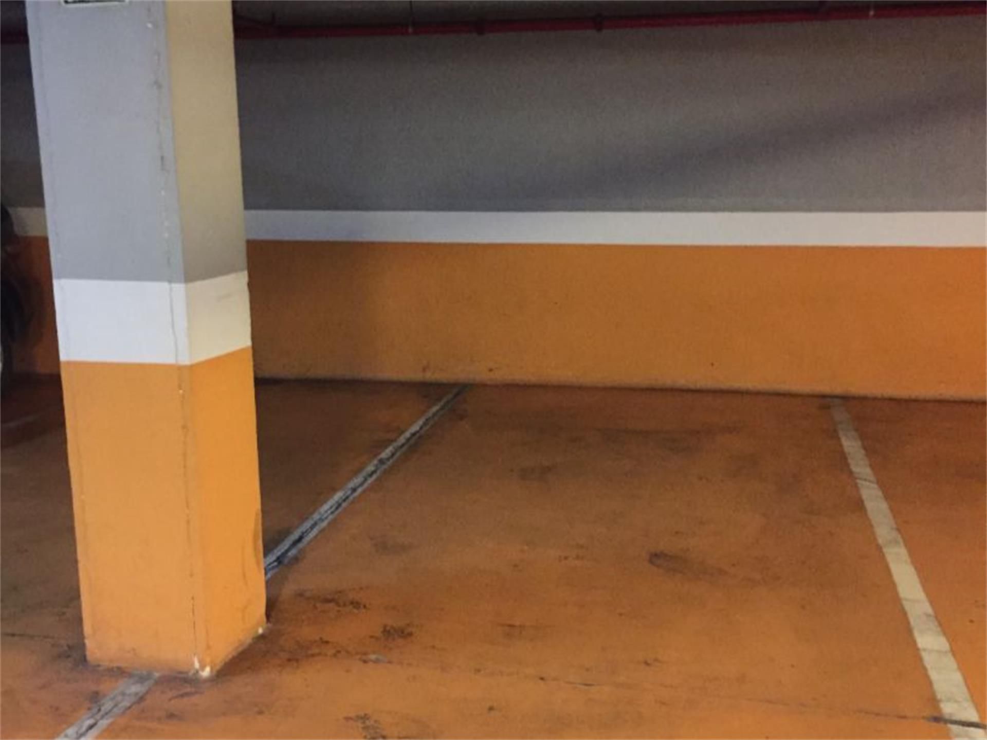 Garaje de alquiler en  Logroño