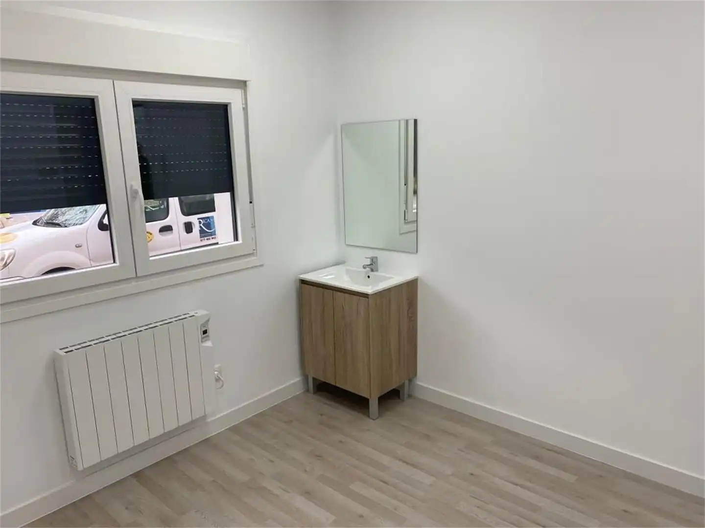 Local de alquiler en Calle Trujillo, Villimar - V1 - V2 - S3 - S4 - San Cristobal Baño de Local de alquiler en Burgos con Calefacción y Parquet