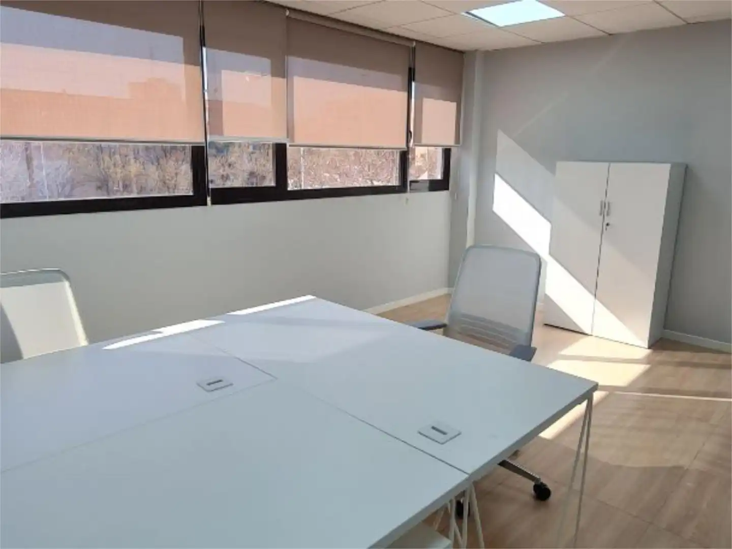 Office for rent in Calle de Villablanca, Ambroz Office for rent in Madrid