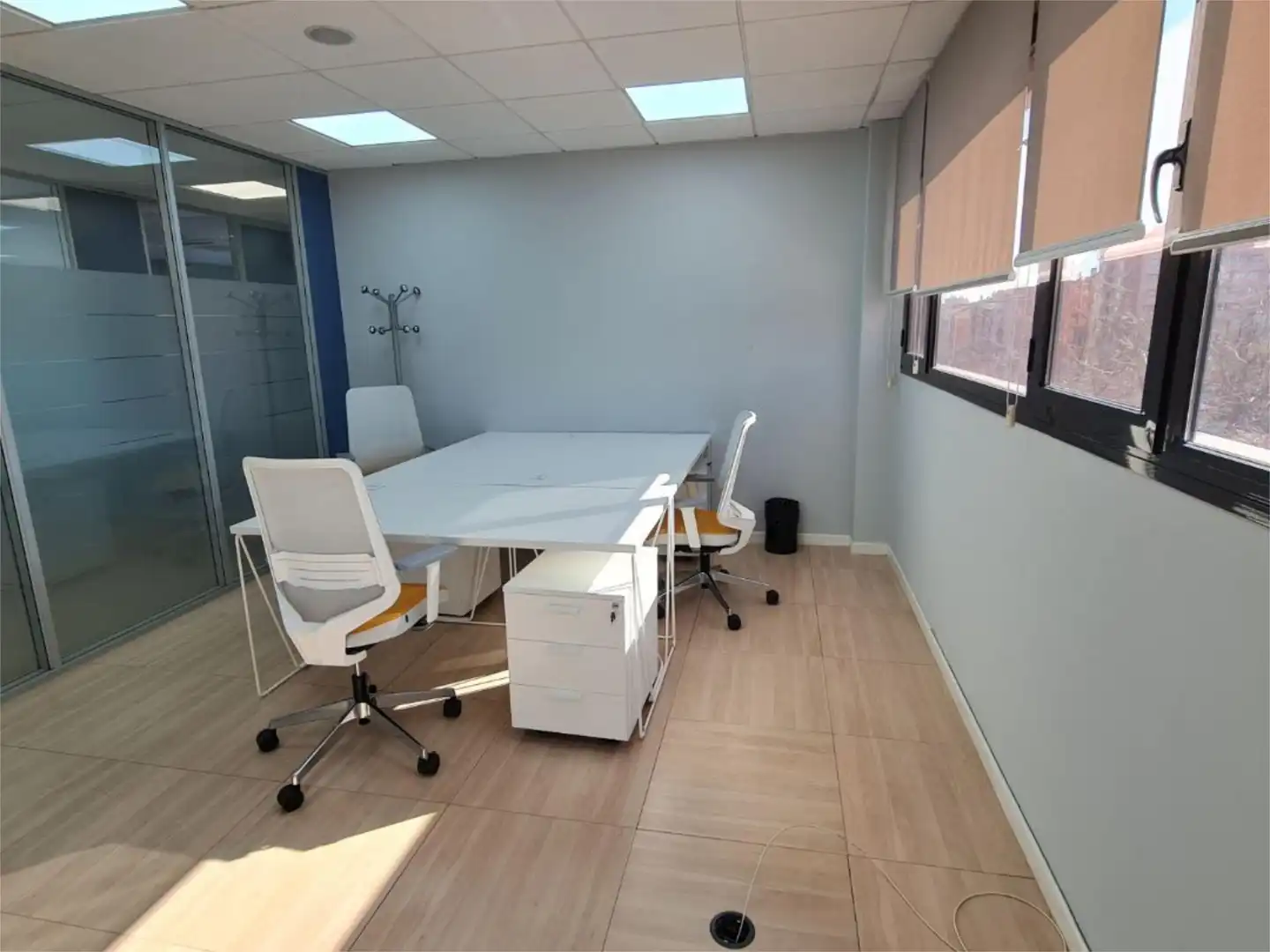 Office for rent in Calle de Villablanca, Ambroz Office for rent in Madrid