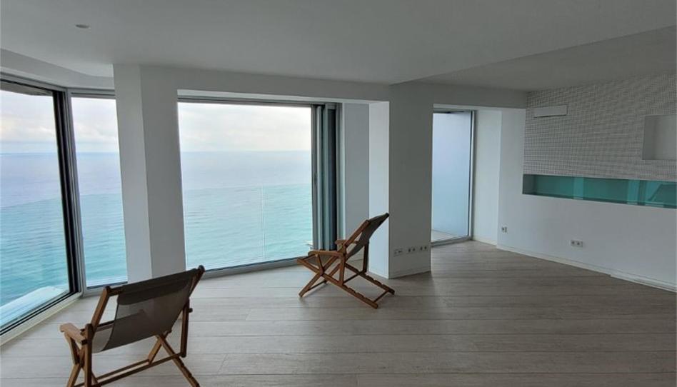 Pis en venda a Calle Núñez de Arce, Campoamor, Alicante - imatge 1 Foto 1 de Pis en venda a Calle Núñez de Arce, Campoamor, Alicante