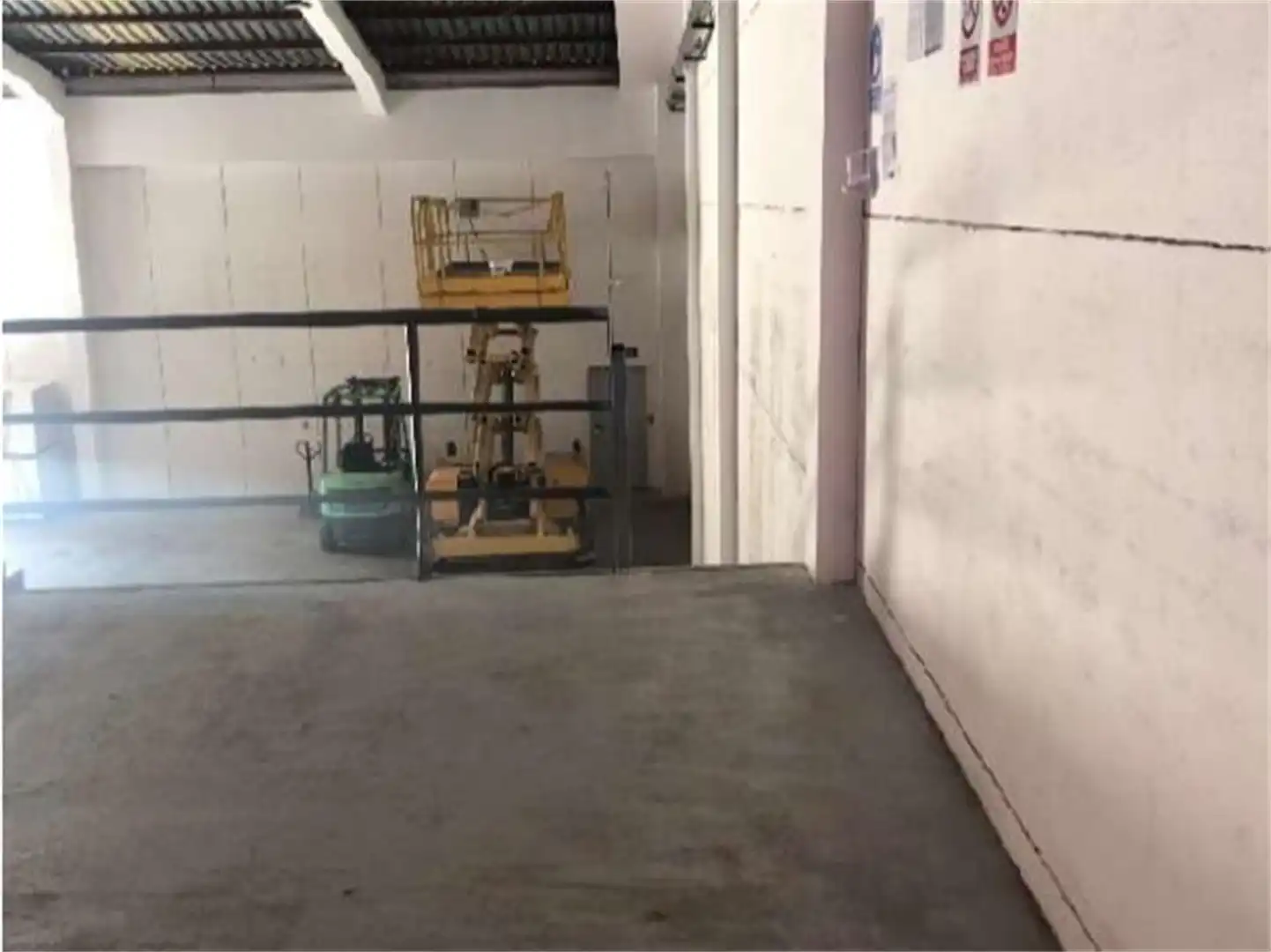 Industrial buildings for sale in Calle Cortadores, Santa María del Águila Industrial buildings for sale in El Ejido with Air Conditioner, Heating and Parquet flooring