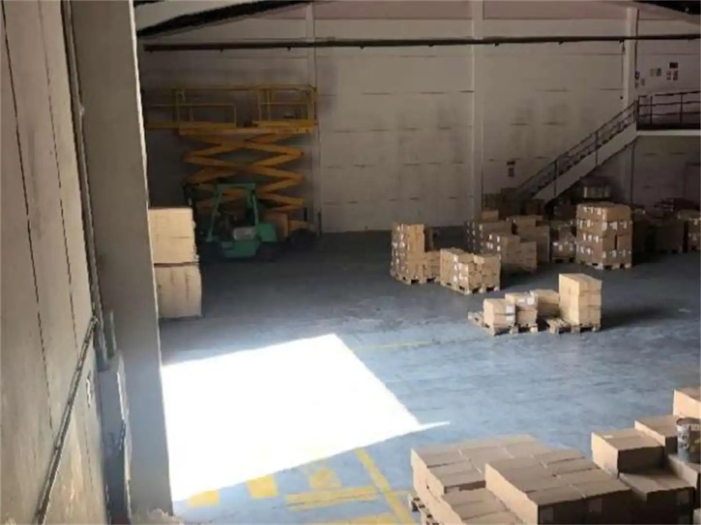 Industrial buildings for sale in Calle Cortadores, Santa María del Águila Industrial buildings for sale in El Ejido with Air Conditioner, Heating and Parquet flooring