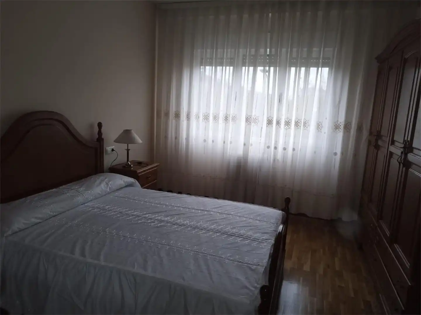 Piso en venta en Calle Conde de Barcelona, 4, San Mamés - La Palomera Habitación de Piso en venta en León Capital con Terraza