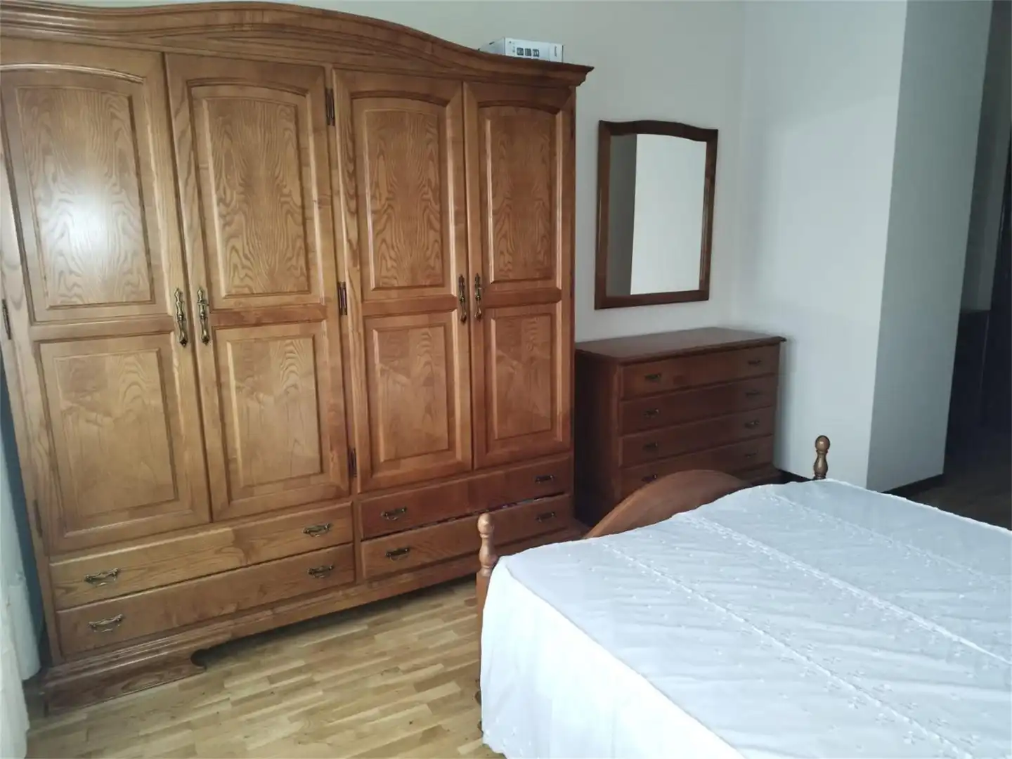 Piso en venta en Calle Conde de Barcelona, 4, San Mamés - La Palomera Habitación de Piso en venta en León Capital con Terraza