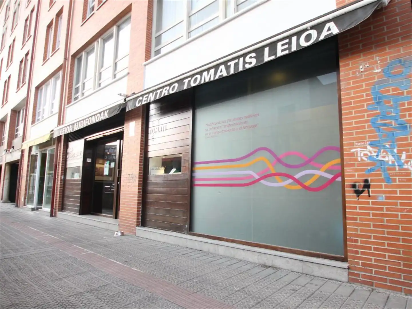Planta baja de alquiler en Doctor Don Luis Bilbao Libano Kalea, 9, Centro Urbano - Hirigunea Vista exterior de Planta baja de alquiler en Leioa con Aire acondicionado, Calefacción y Parquet