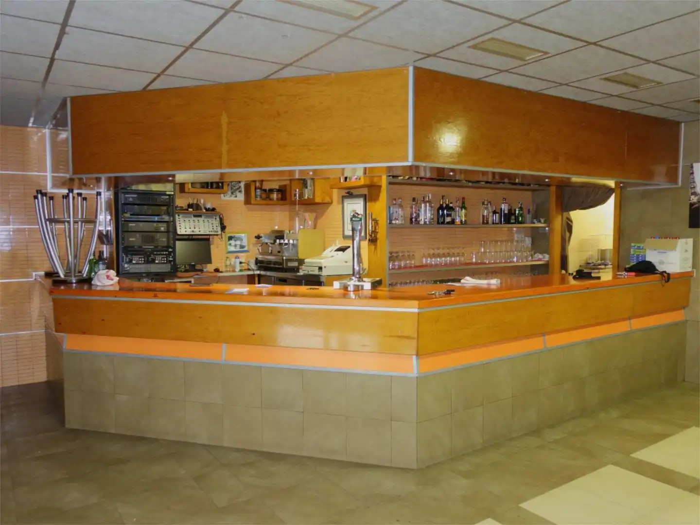 Commercial properties for rent in Avenida Constitución, 2, Cervera del Río Alhama Commercial properties for rent in Cervera del Río Alhama with Air Conditioner, Heating and Furnished