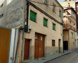 Vista exterior de Casa adosada en venda en Peñafiel