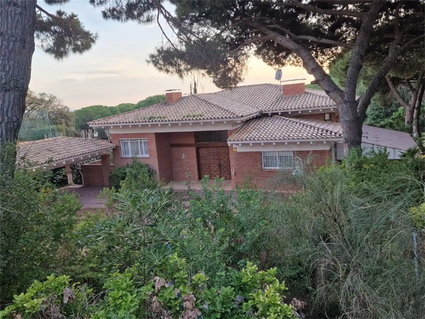 Casa o xalet en venda a Passeig de Bell-aire, 32, Bell - Aire Vista exterior de Casa o xalet en venda en Sant Andreu de Llavaneres amb Aire condicionat, Terrassa i Piscina
