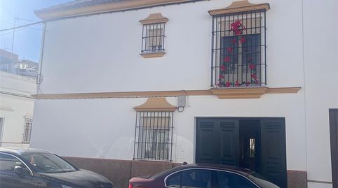 Foto 2 de Casa adosada en venta en Calle Sevillanas, 1, Carmona, Sevilla