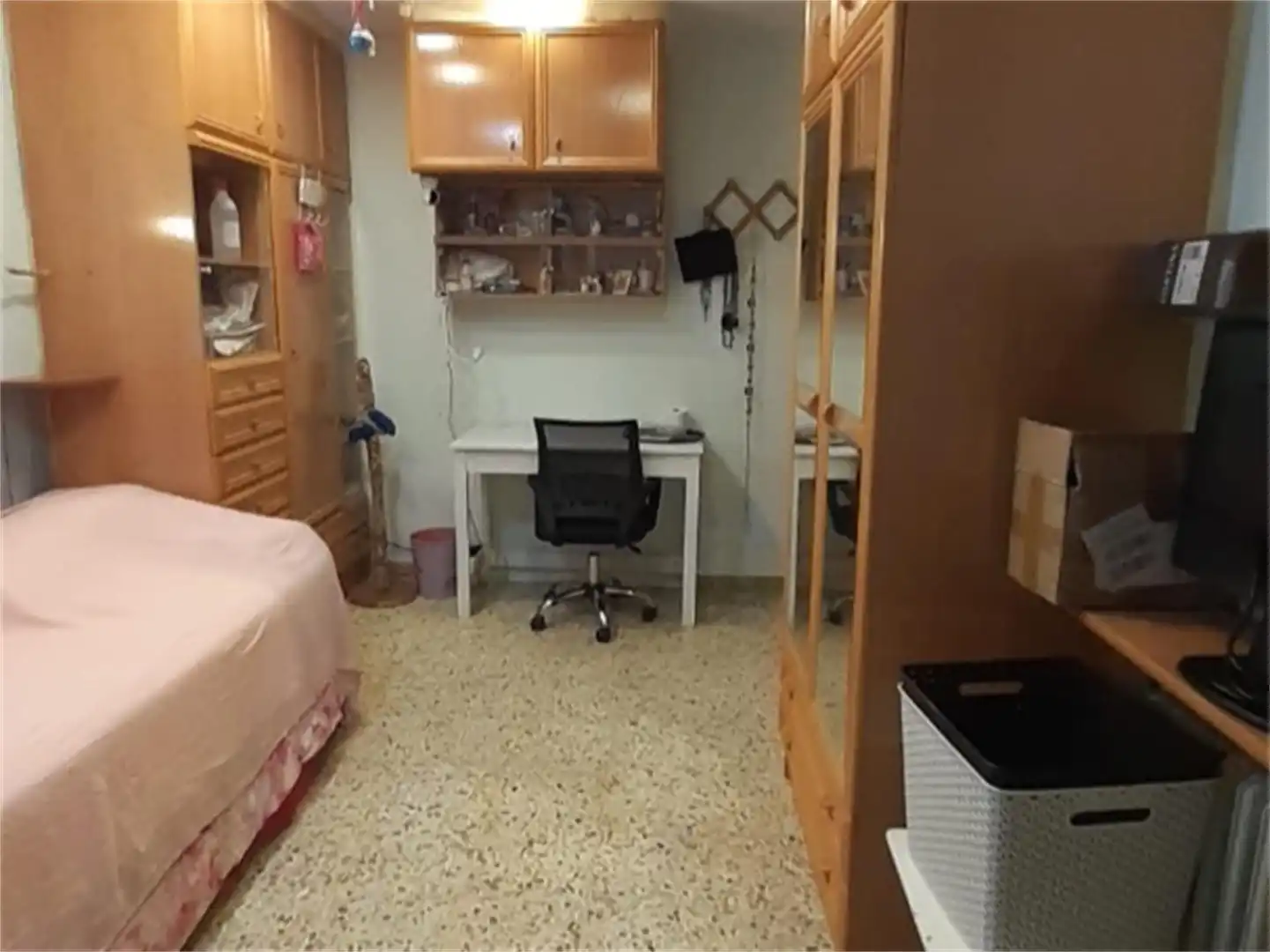 Casa adosada en venda a Carretera d'Olot, 30, Vilafant Dormitori de Casa adosada en venda en Vilafant amb Aire condicionat, Calefacció i Terrassa
