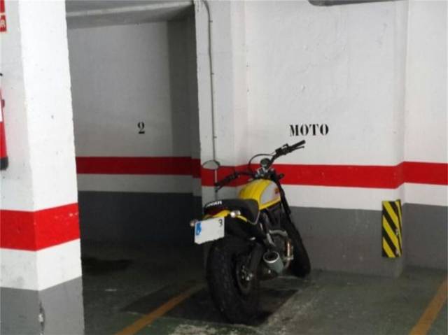 Garaje en Venta en Carrer dels Serrans, 21 en El Carme