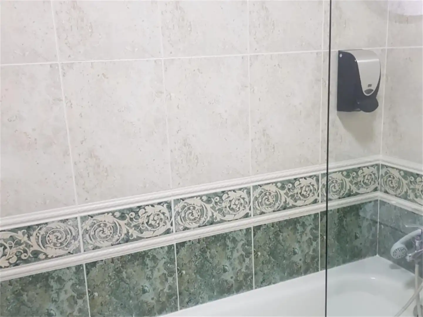 Flat for sale in Calle Espronceda, 24, Prosperidad - Delicias Bathroom of Flat for sale in Salamanca with Heating, Parquet flooring and Furnished