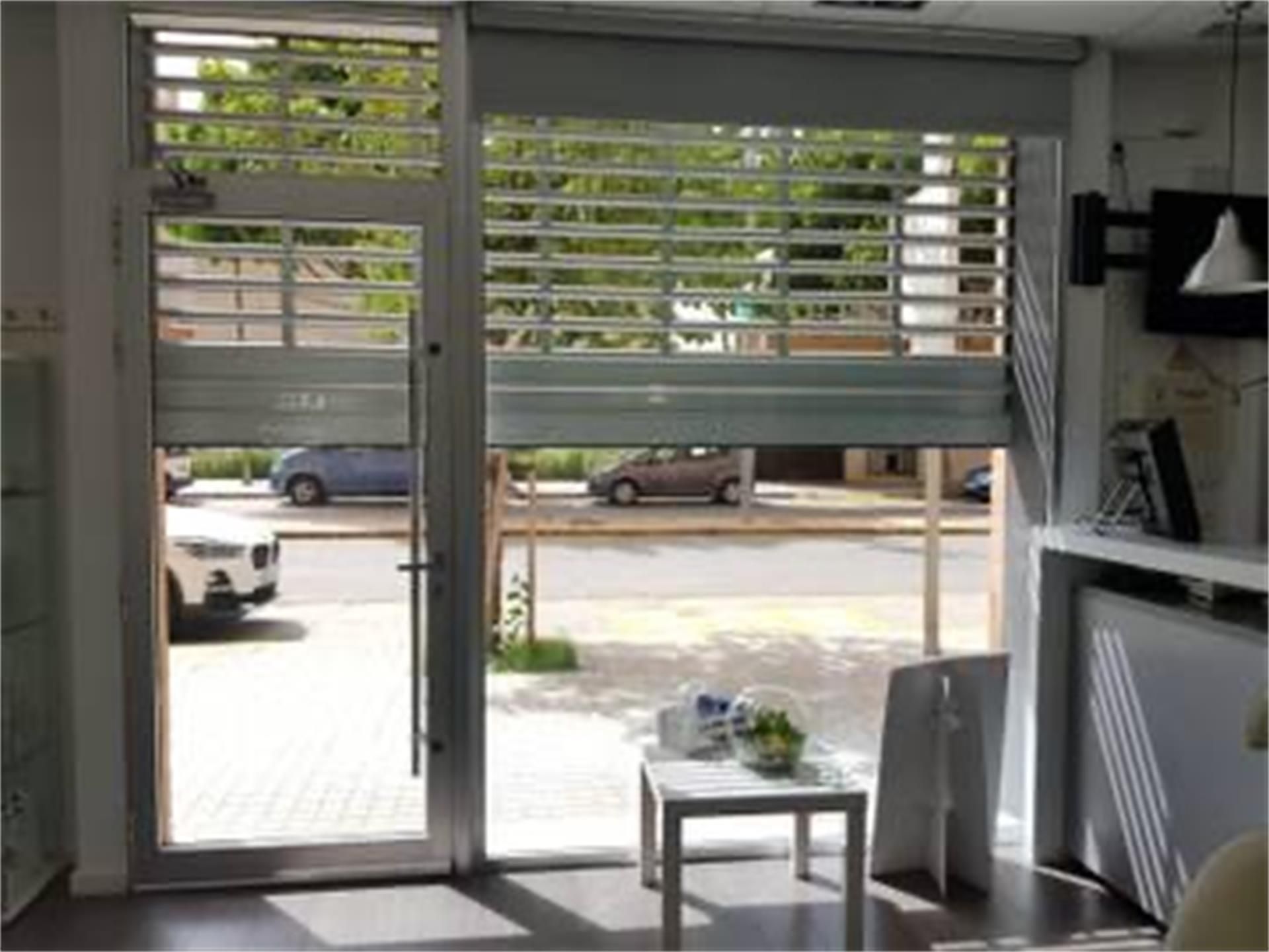 Premises for sale in Sueca  with Air Conditioner, Heating and Parquet flooring