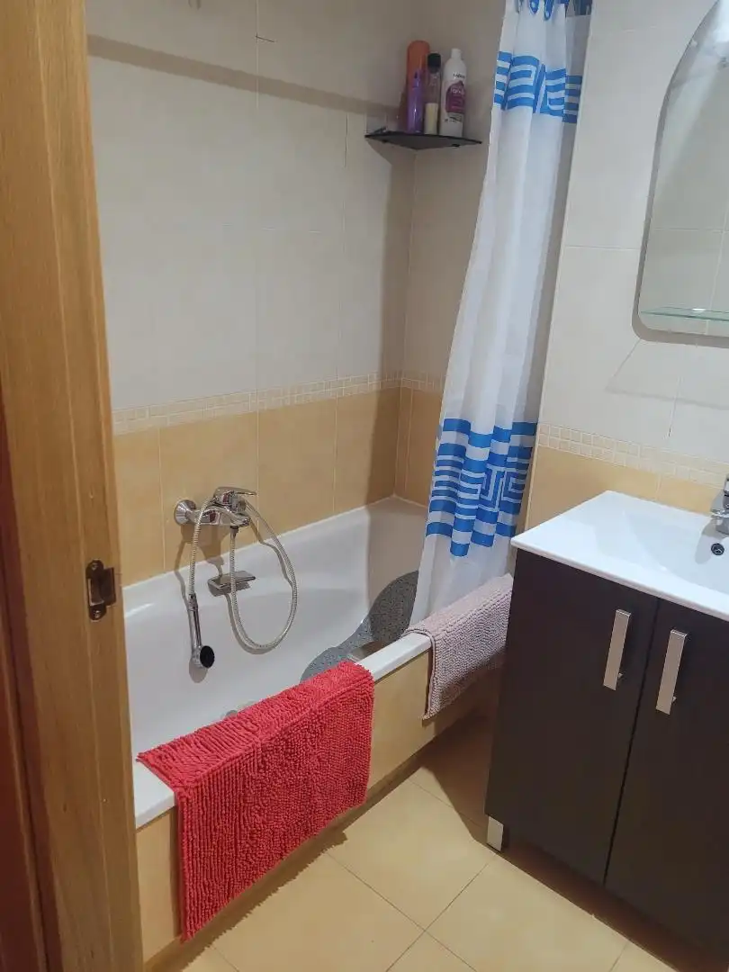 Habitación en Calle de San José, Pedanías - Extrarradio Baño de Piso para compartir en Albacete con Calefacción, Amueblado y Horno