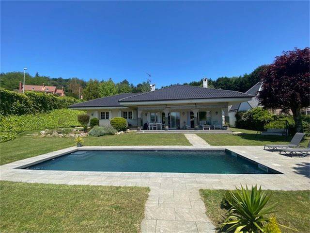Chalet en venta en urbanización la mina, a de piél