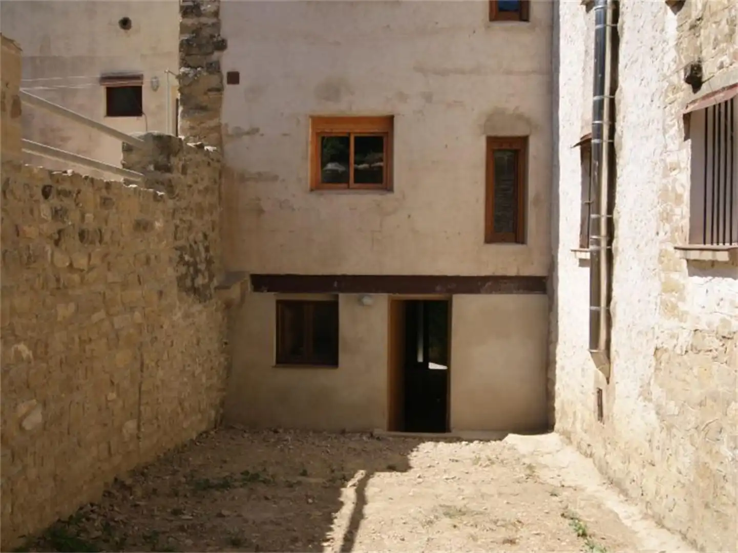 Flat for sale in Calle Barrio Verde, 13, Biel Exterior view of Flat for sale in Biel with Air Conditioner, Heating and Private garden