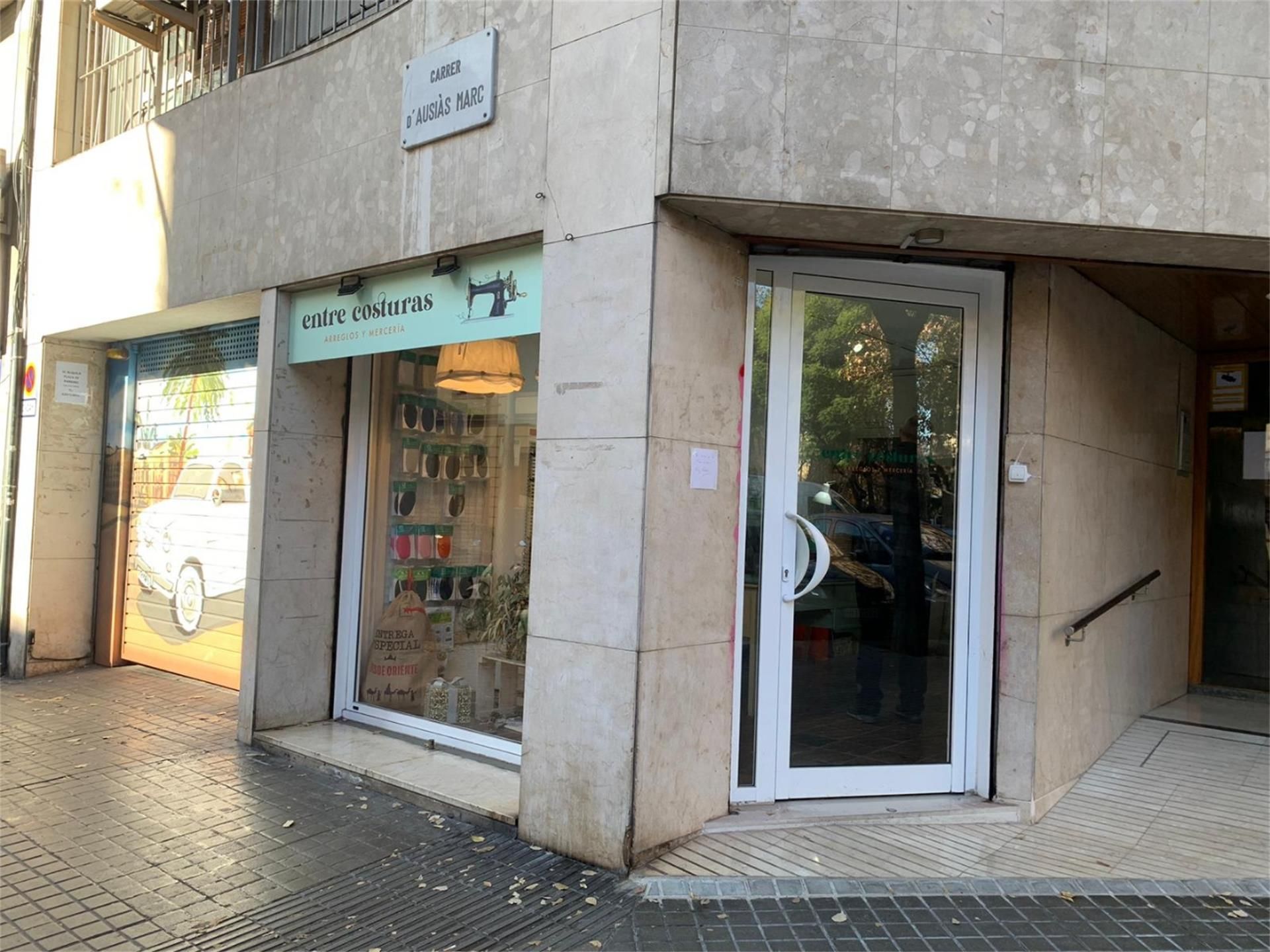 Local de alquiler en  Barcelona Capital con Calefacción