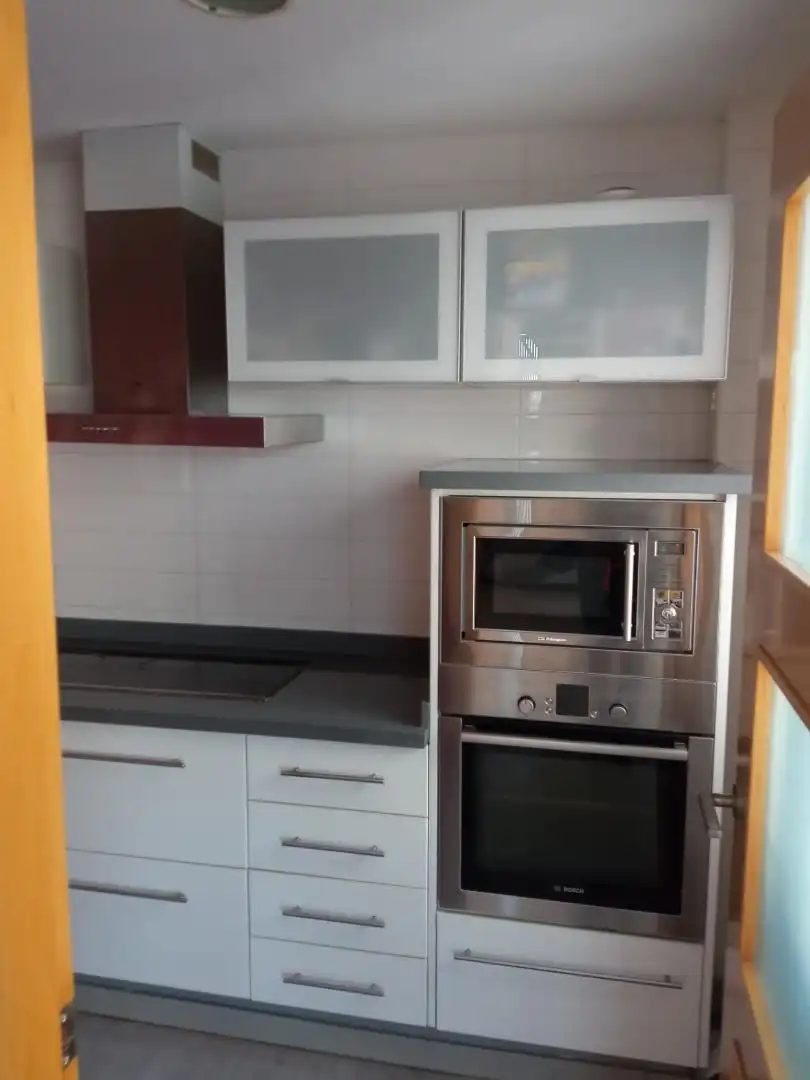 Cuina de Casa o xalet en venda en Torrent amb Aire condicionat, Terrassa i Piscina
