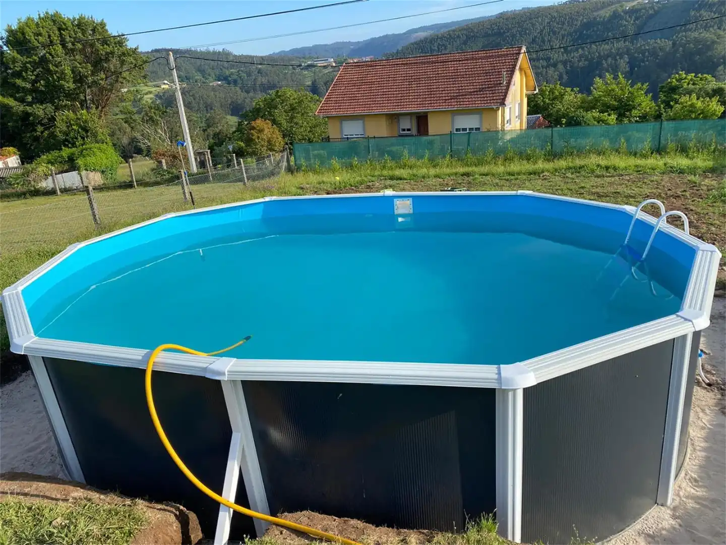 Bebaubares Gelände zum Verkauf in Lugar Bazon, 2, Sedes - Pedroso - Doso Schwimmbecken von Bebaubares Gelände zum Verkauf in Narón