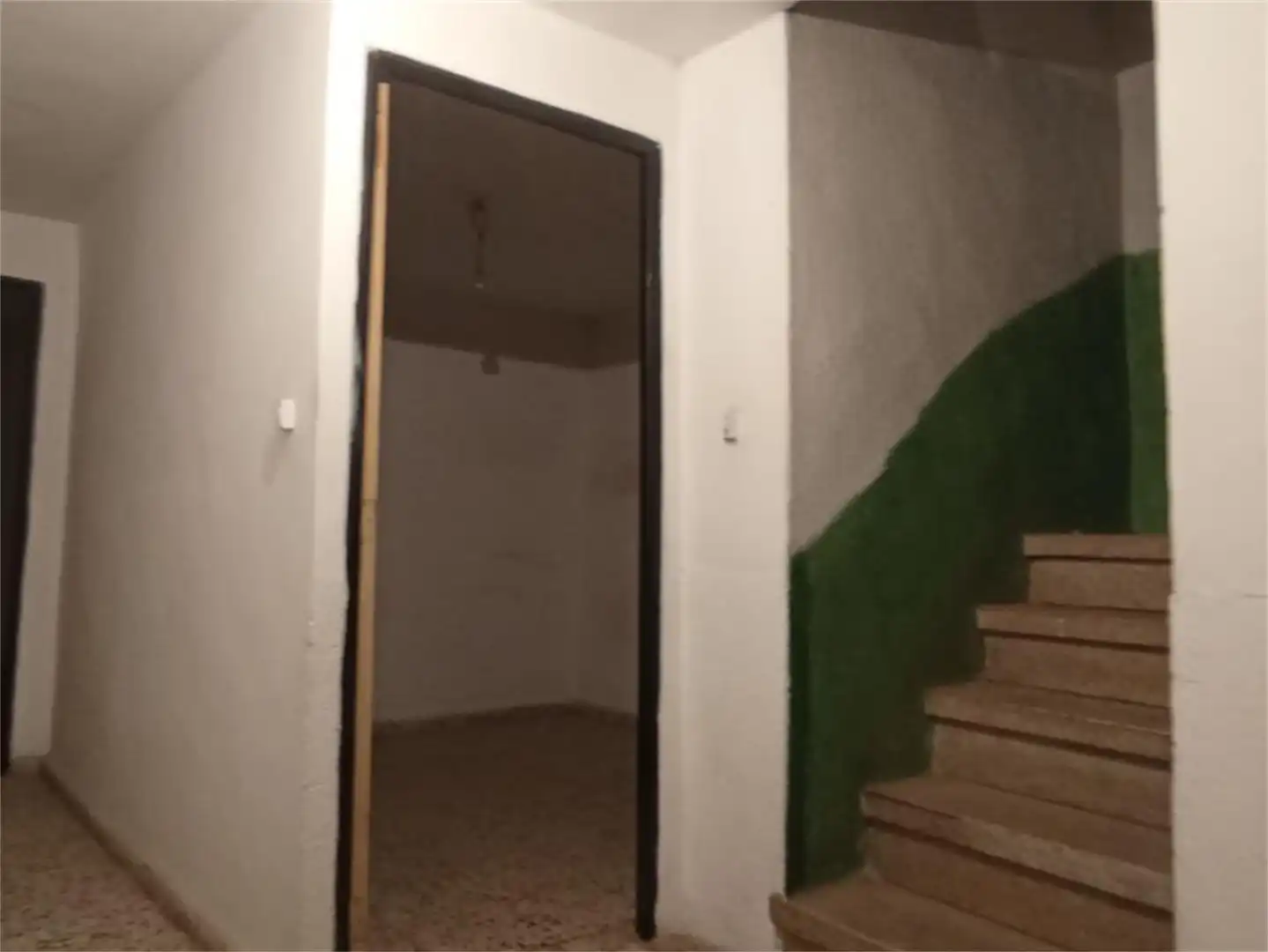 Casa adosada en venda a Calle Calzada, 12, Casas del Monte Casa adosada en venda en Casas del Monte amb Terrassa i Balcó